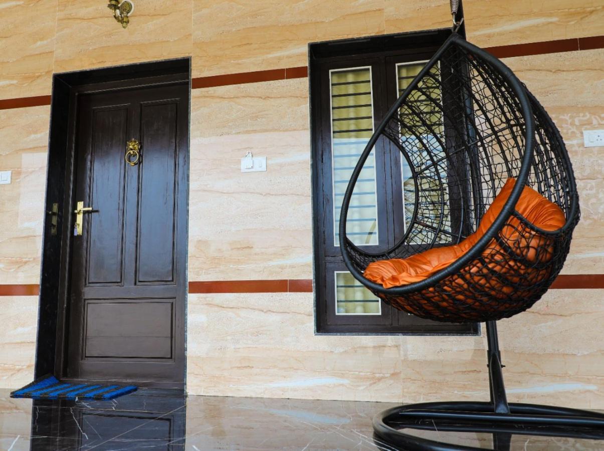 Castle Home Stays Удупи Екстериор снимка